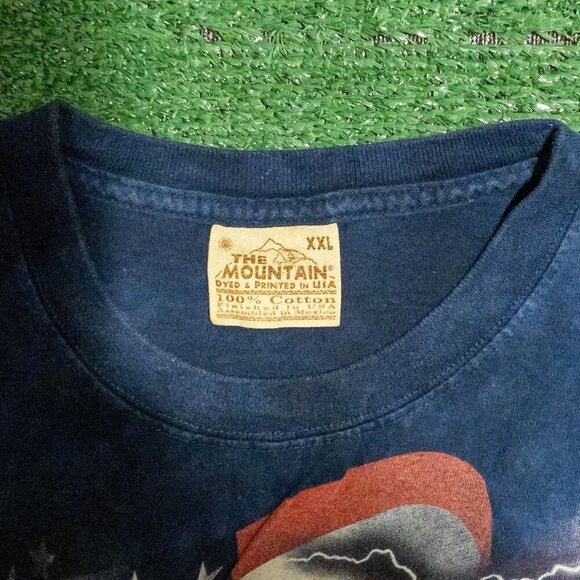 VINTAGE THE MOUNTAIN MENS T SHIRT BLUE MARBLE USA FLAG BALD EAGLE RETRO TEE XXL - Picture 2 of 6